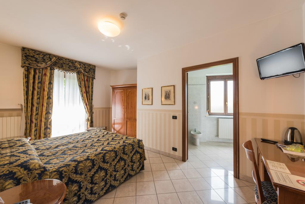 Hotel Belvedere トリノ エクステリア 写真